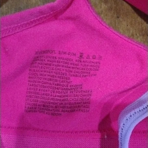 Girls sports bras all fit about the same size medium - Picture 3 of 4